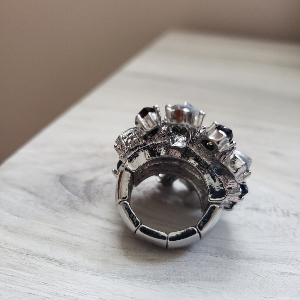 Cocktail ring - Picture 2 of 2